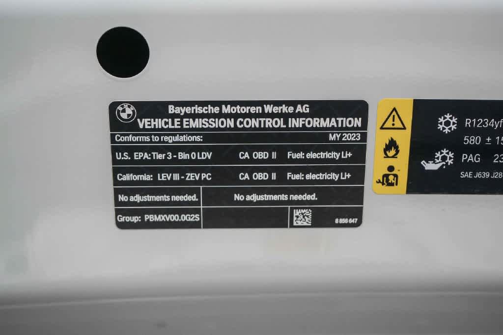 Used 2023 BMW i4 eDrive40 w/ Premium Package RWD image 28