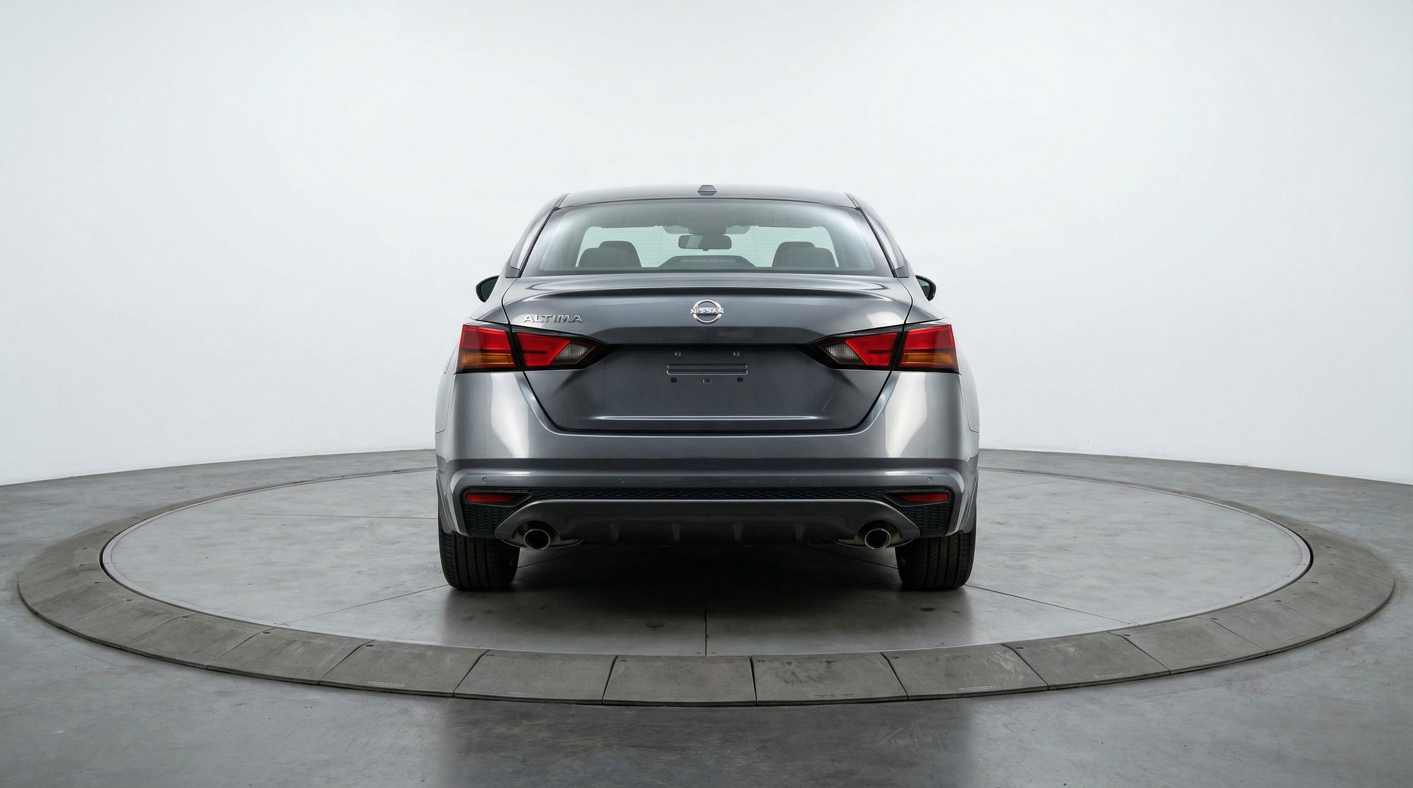 Used 2025 Nissan Altima 2.5 SV image 7