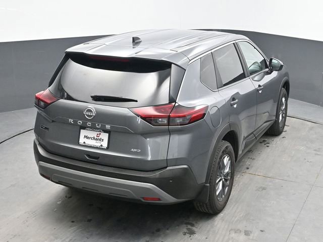 Used 2023 Nissan Rogue S AWD/4WD image 27