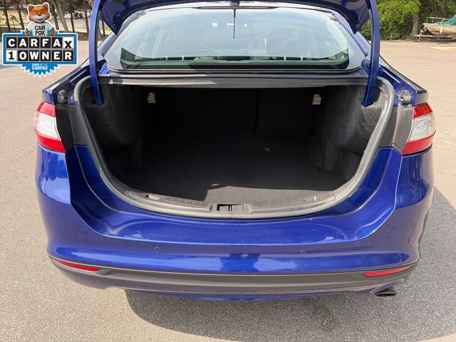 Used 2016 Ford Fusion SE FWD image 8