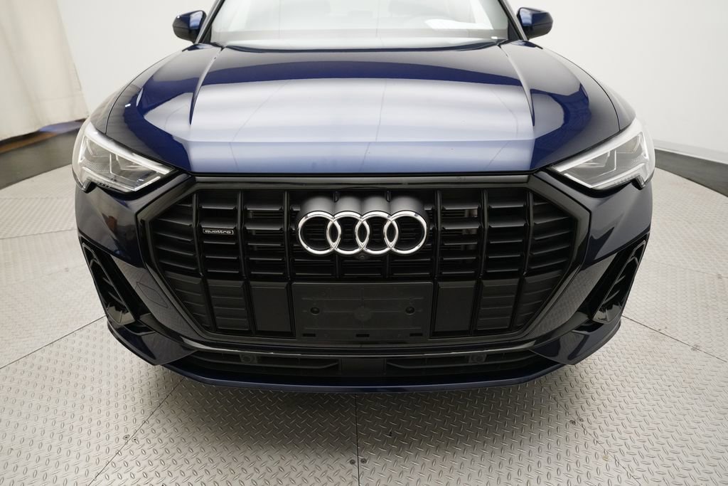 Used 2023 Audi Q3 2.0T Premium Plus w/ Premium Plus Package image 23