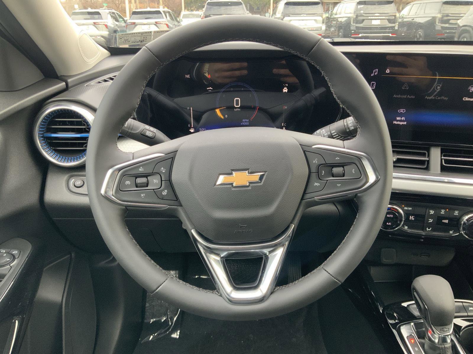 New 2026 Chevrolet Trax LT w/ Driver Confidence Package image 15