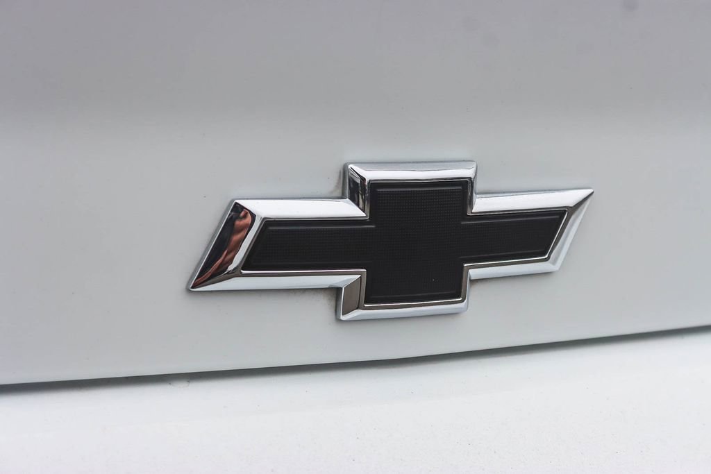 Used 2022 Chevrolet Camaro SS image 9