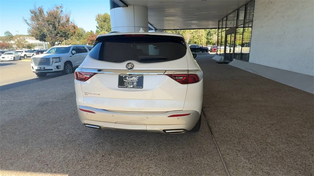 Certified 2022 Buick Enclave Essence w/ Experience Buick Package image 7