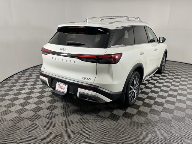 Used 2023 INFINITI QX60 Sensory w/ Vision Package image 7