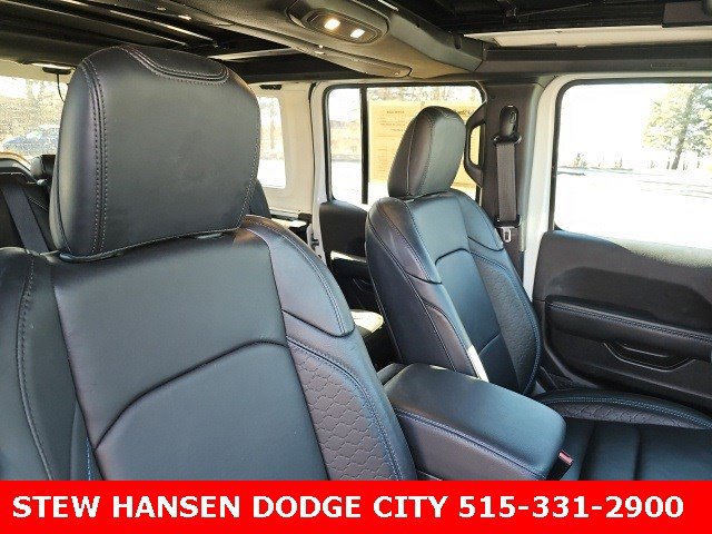 Used 2024 Jeep Wrangler High Altitude image 12
