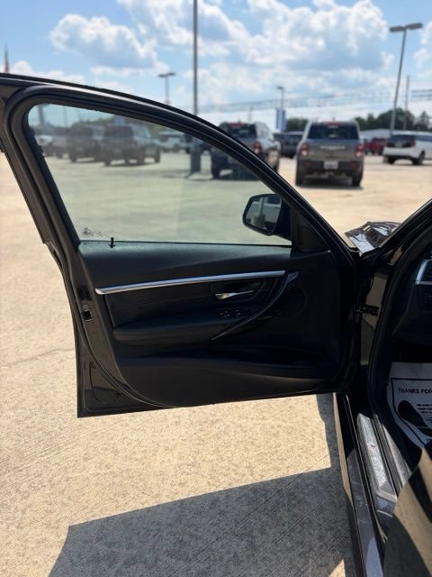 Used 2017 BMW 330i Sedan RWD image 24