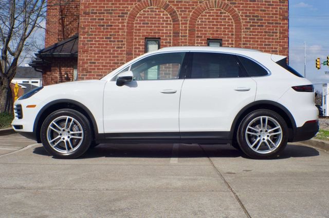 Used 2023 Porsche Cayenne image 8