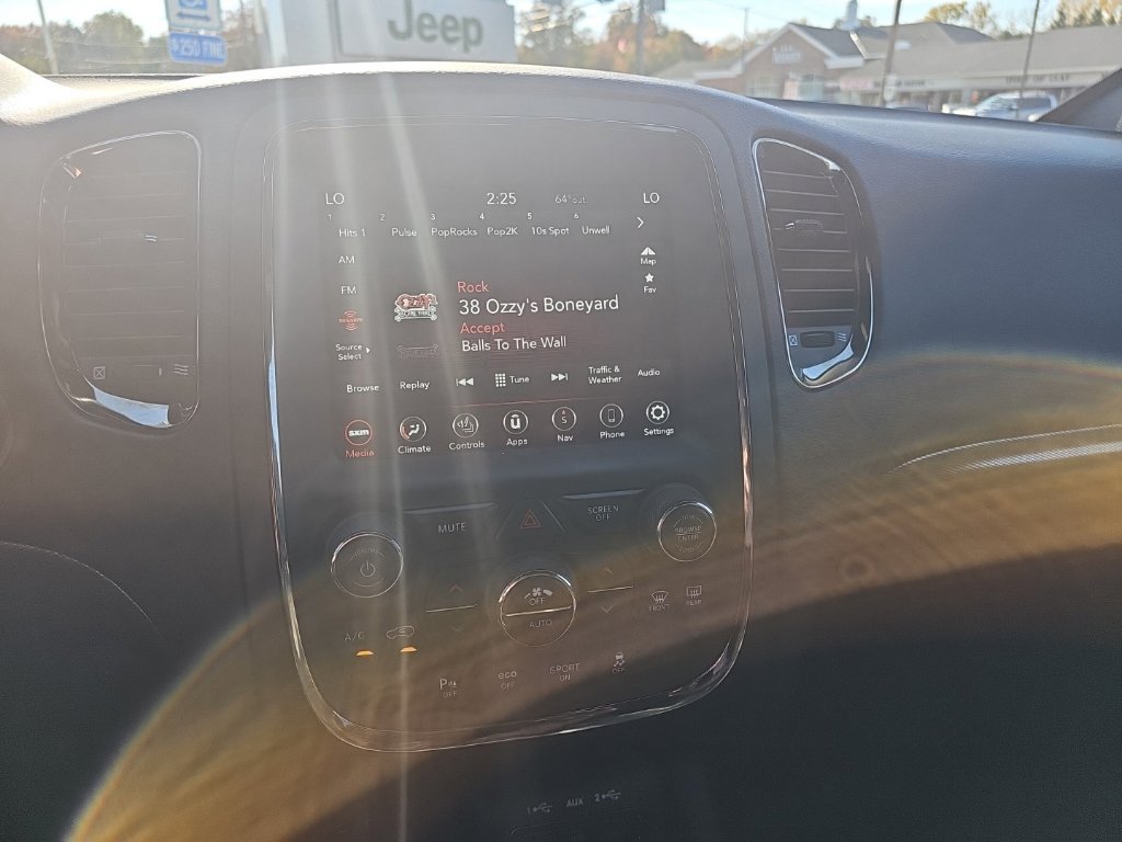 Used 2020 Dodge Durango R/T w/ Blacktop Package AWD/4WD image 38