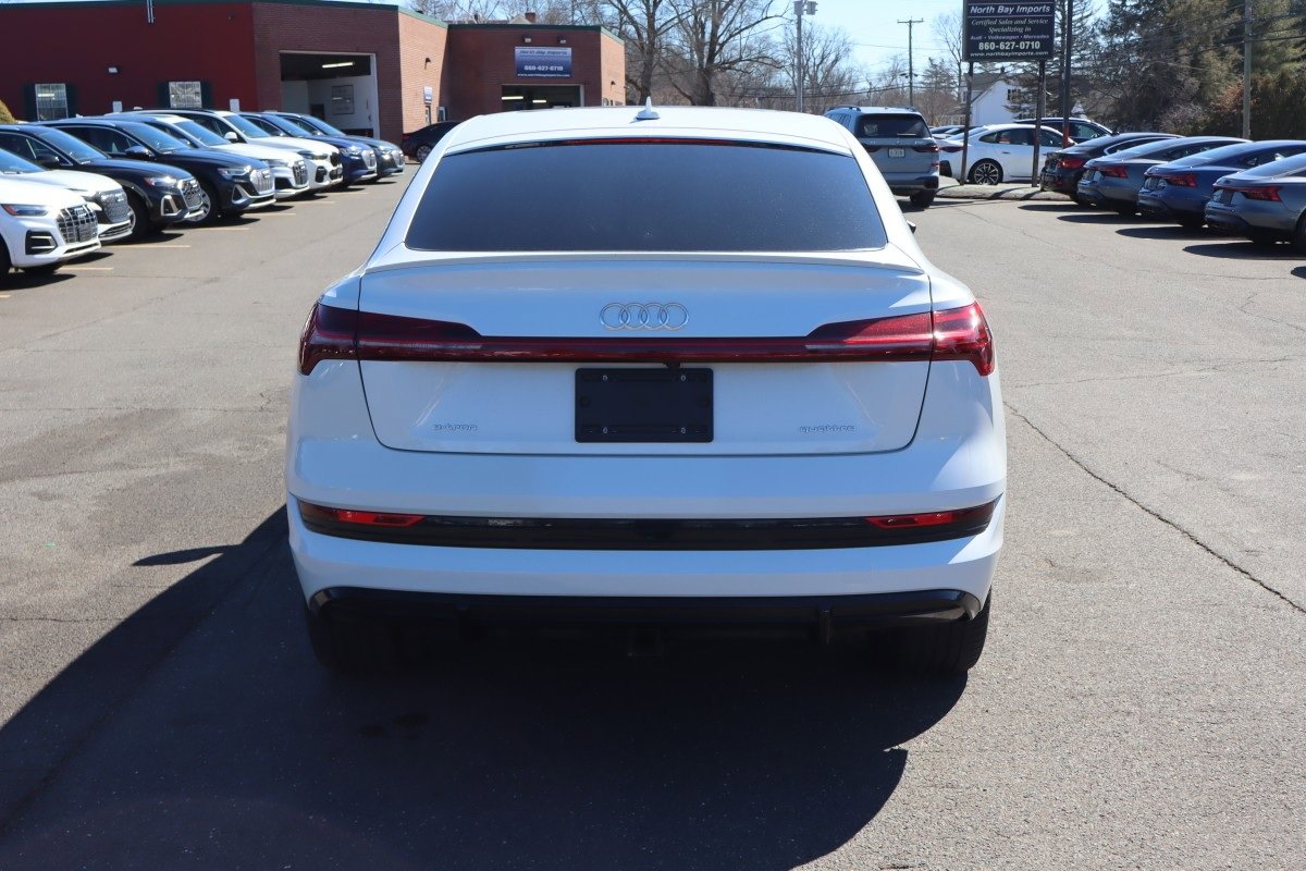 Used 2021 Audi e-tron Premium Plus w/ Premium Plus Package AWD/4WD image 6