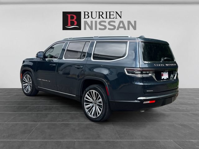 Used 2023 Jeep Grand Wagoneer Series III AWD/4WD image 3