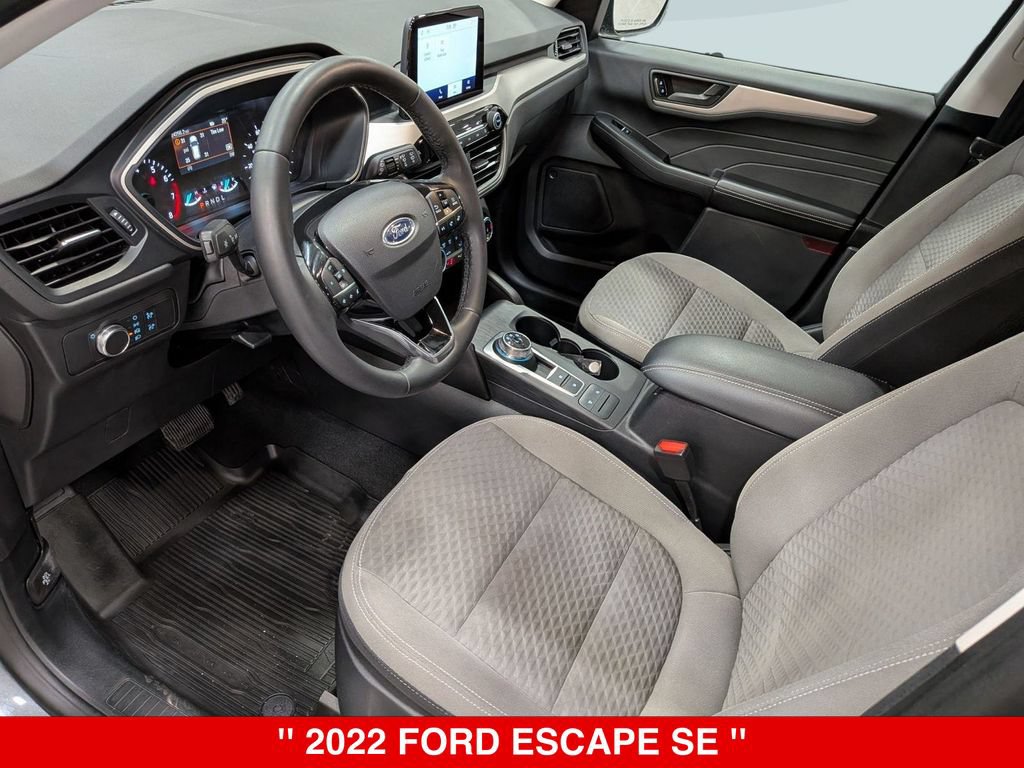 Used 2022 Ford Escape SE w/ Cold Weather Package AWD/4WD image 11