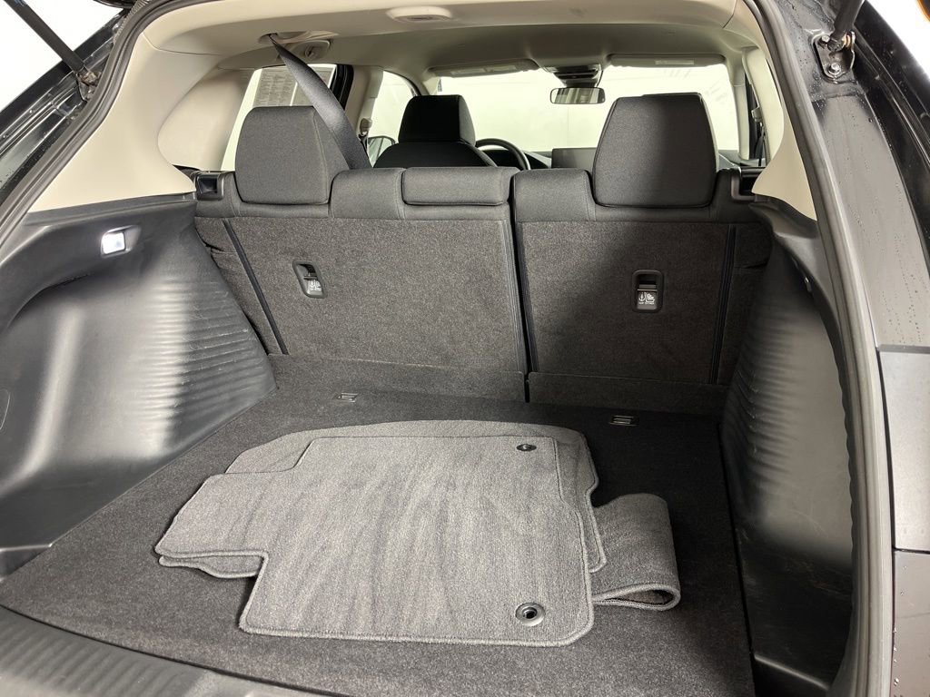 Certified 2024 Honda HR-V LX image 7