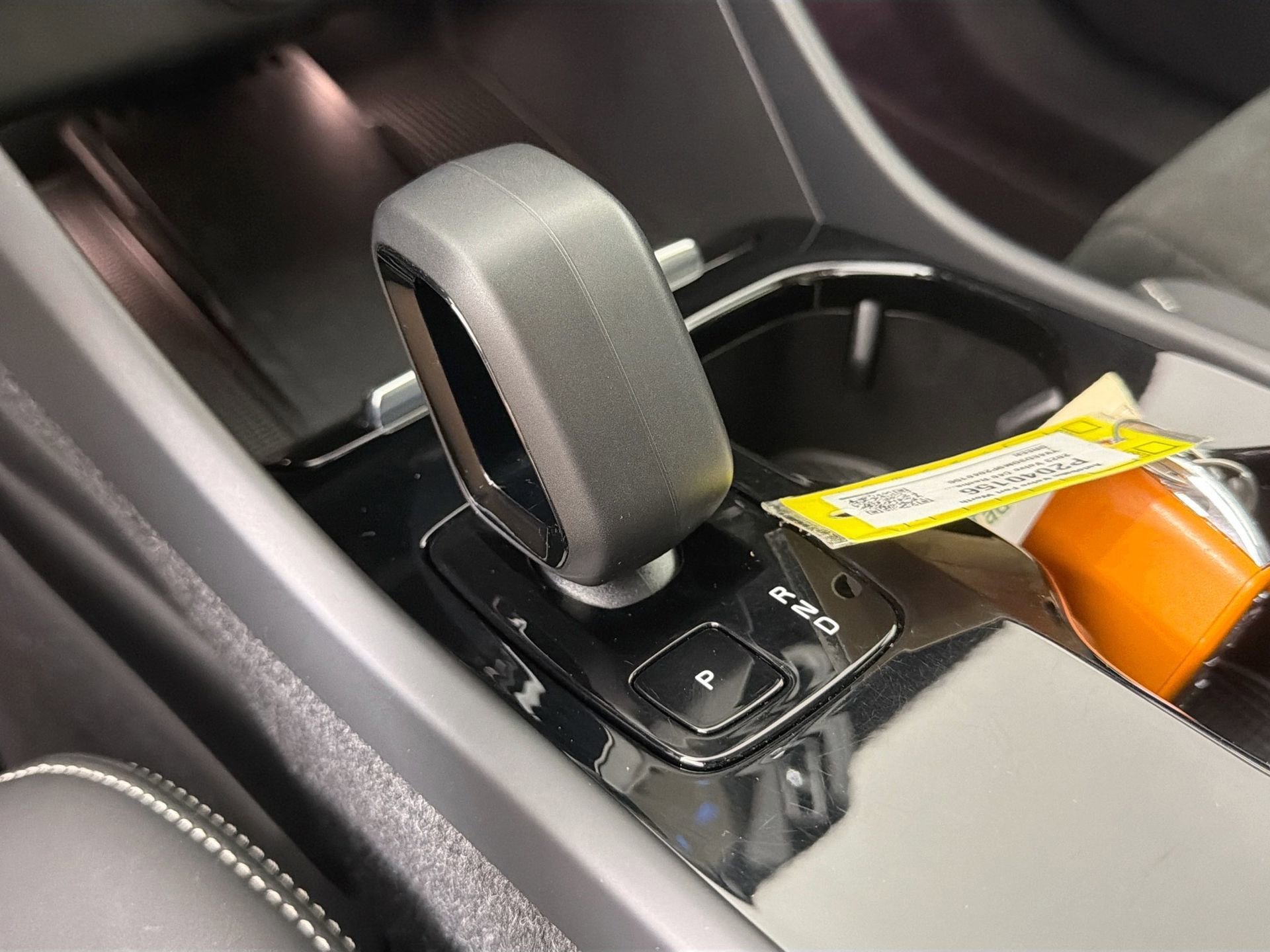 Certified 2023 Volvo C40 P8 Recharge Ultimate AWD/4WD image 16
