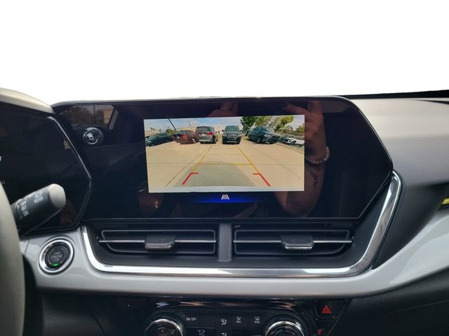 New 2026 Chevrolet Trax LT w/ Driver Confidence Package image 18