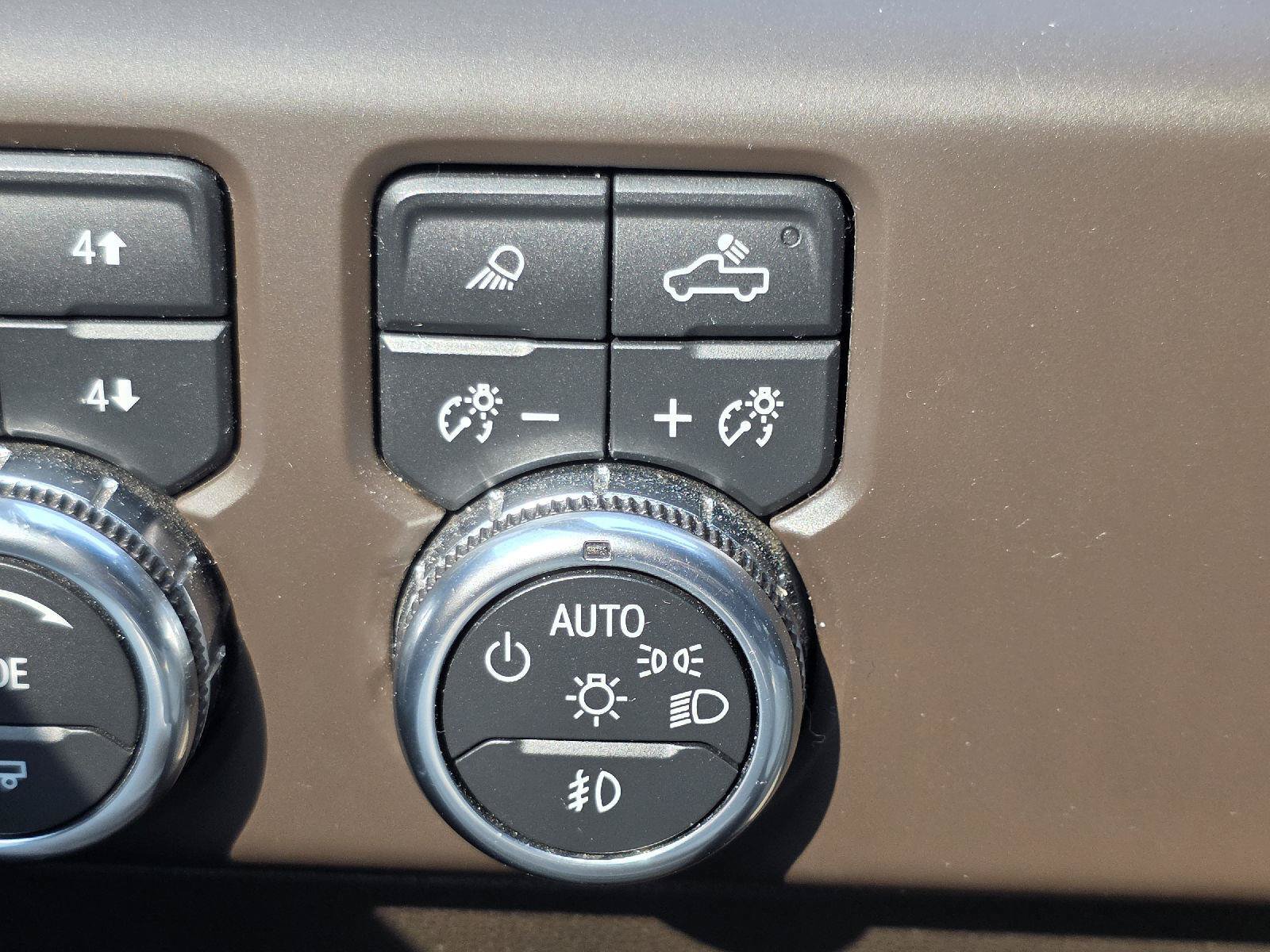 Used 2022 GMC Sierra 1500 Denali AWD/4WD image 13