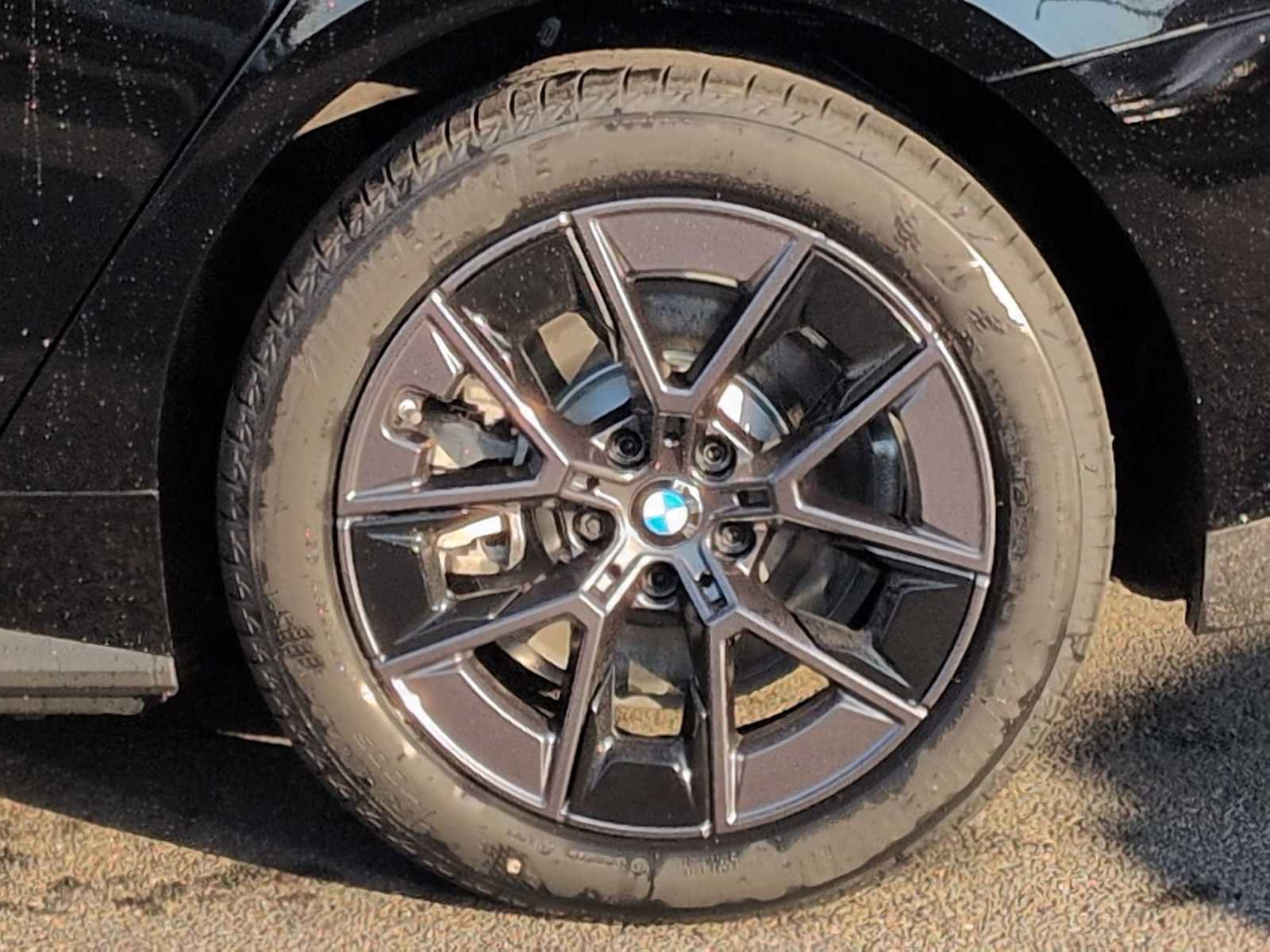 Used 2026 BMW i4 xDrive40i AWD/4WD image 15