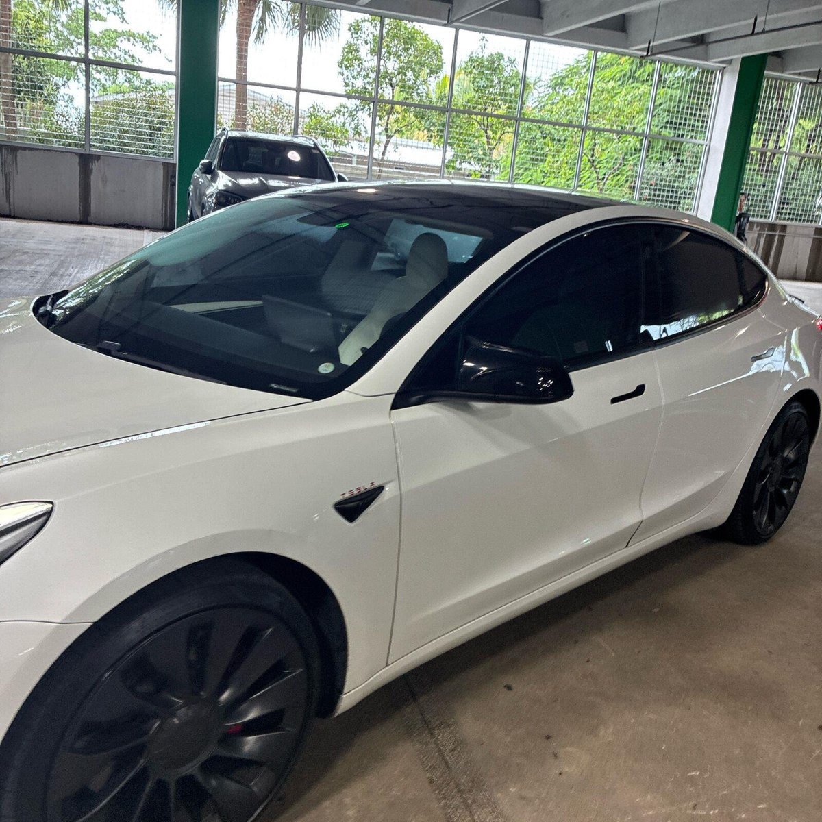 Used 2021 Tesla Model 3 Performance AWD/4WD image 2