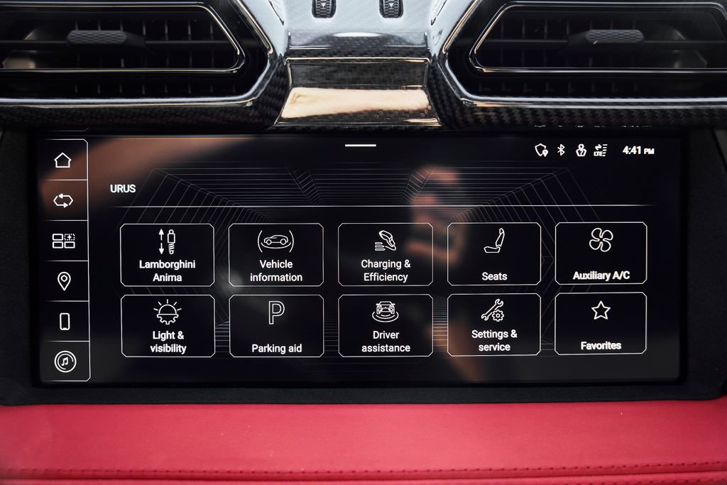 Used 2025 Lamborghini Urus S AWD/4WD image 73