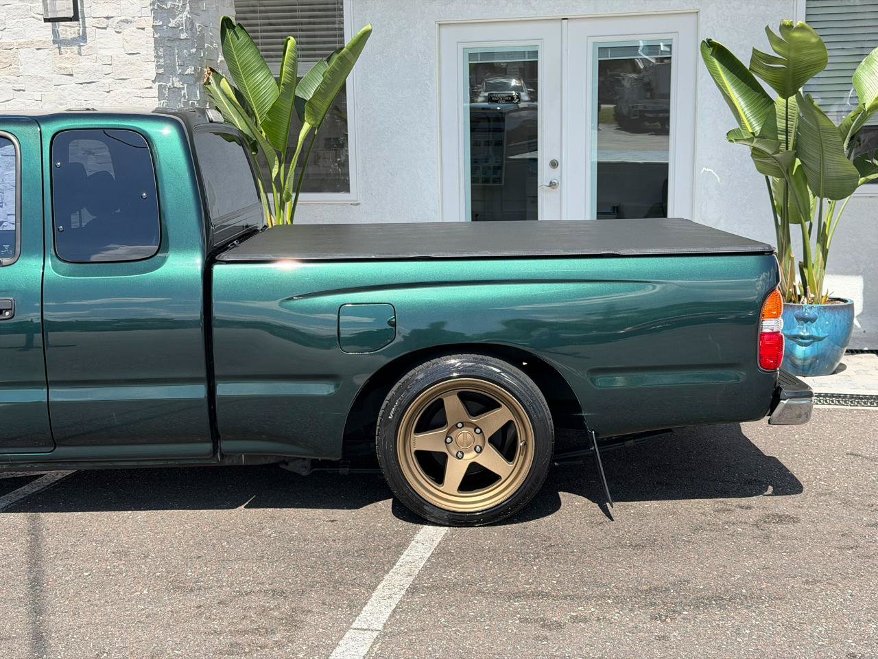 Used 2002 Toyota Tacoma 2WD Xtracab image 8