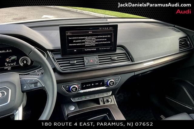 Used 2023 Audi Q5 e Premium Plus w/ Premium Plus Package image 6