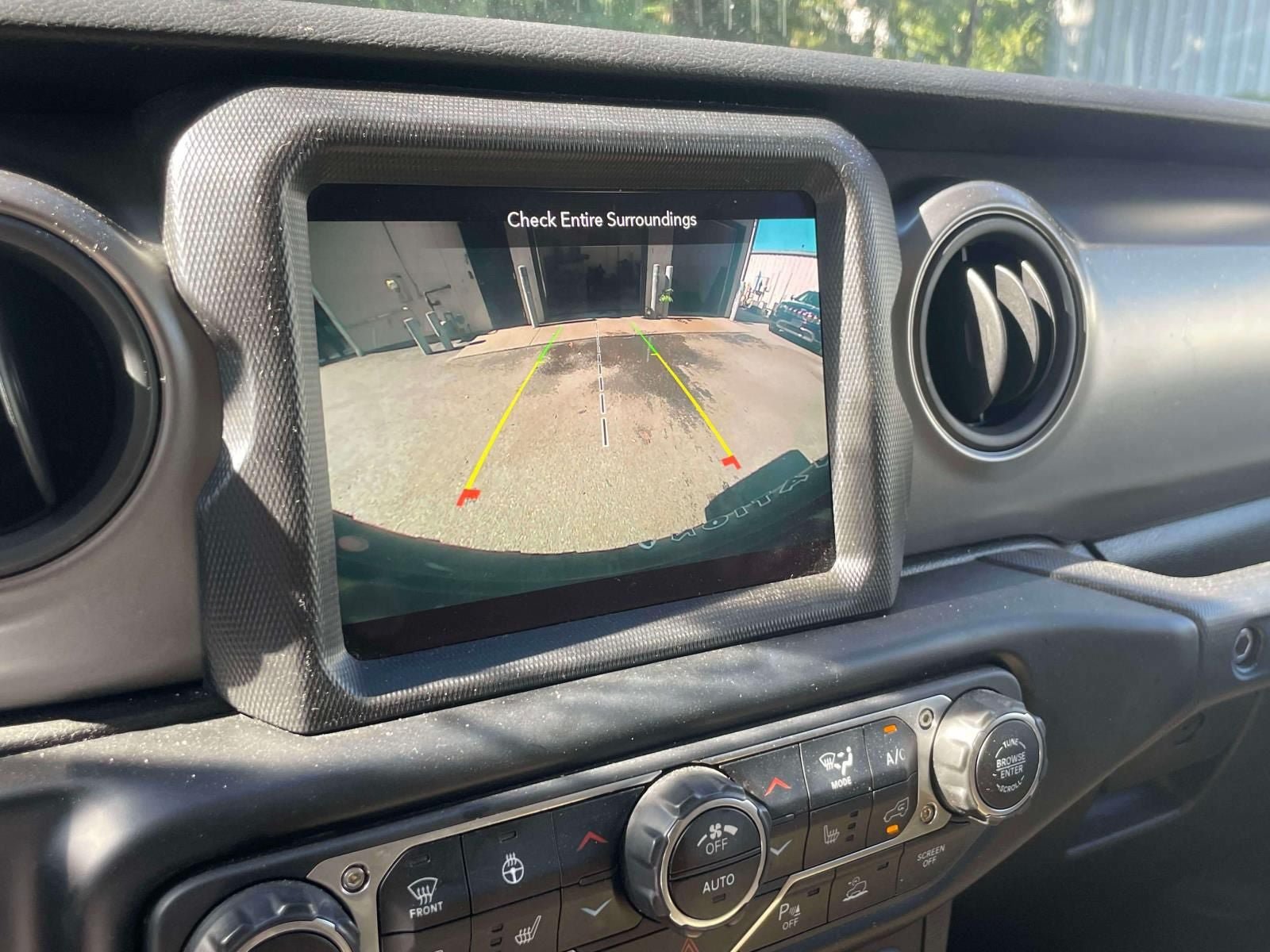 Used 2022 Jeep Wrangler Unlimited Sport AWD/4WD image 27