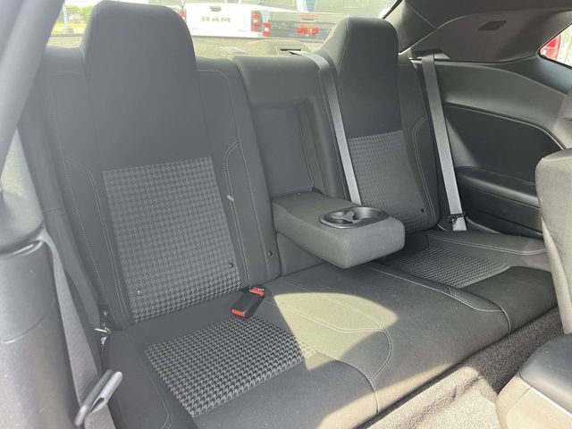 Used 2022 Dodge Challenger SXT w/ Blacktop Package AWD/4WD image 20