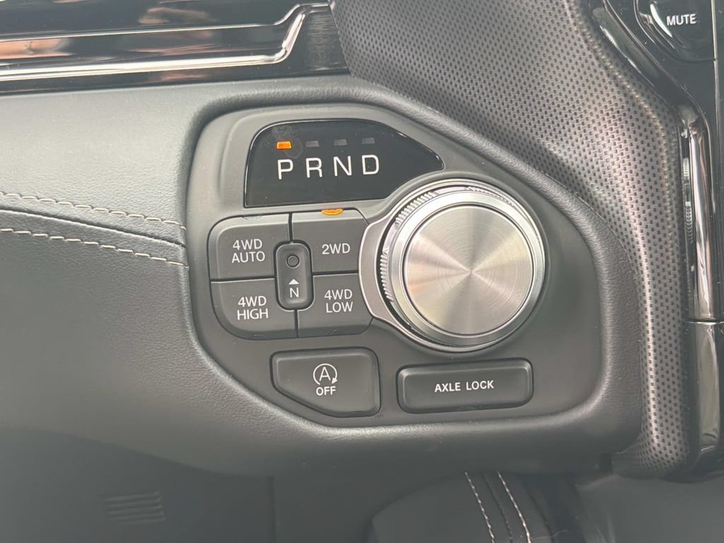 New 2026 RAM 1500 Limited AWD/4WD image 7