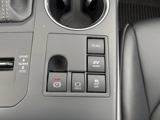 Used 2026 Toyota Highlander XLE AWD/4WD image 26