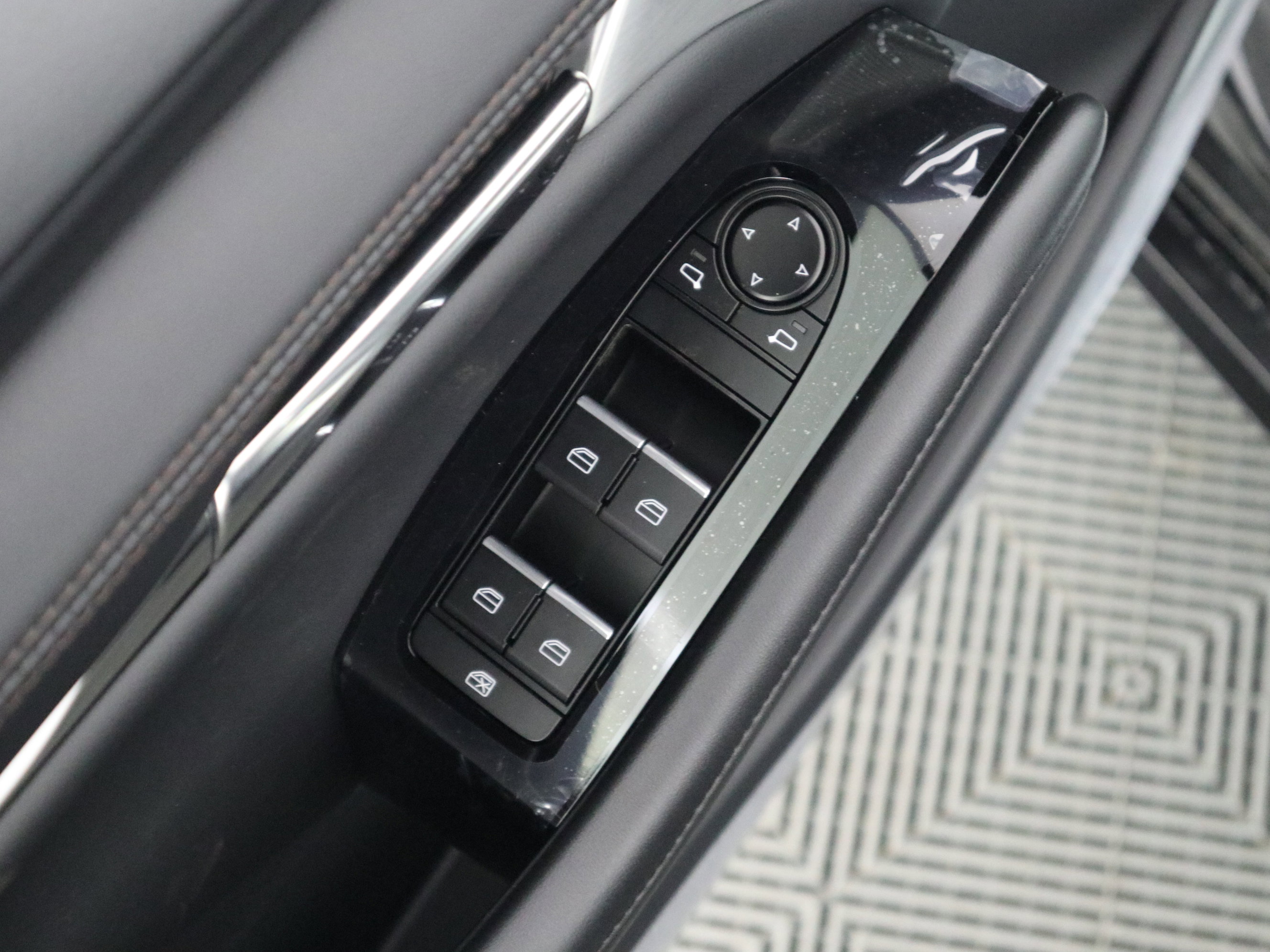 New 2026 MAZDA MAZDA3 2.5 Turbo Sedan w/Premium Plus image 35