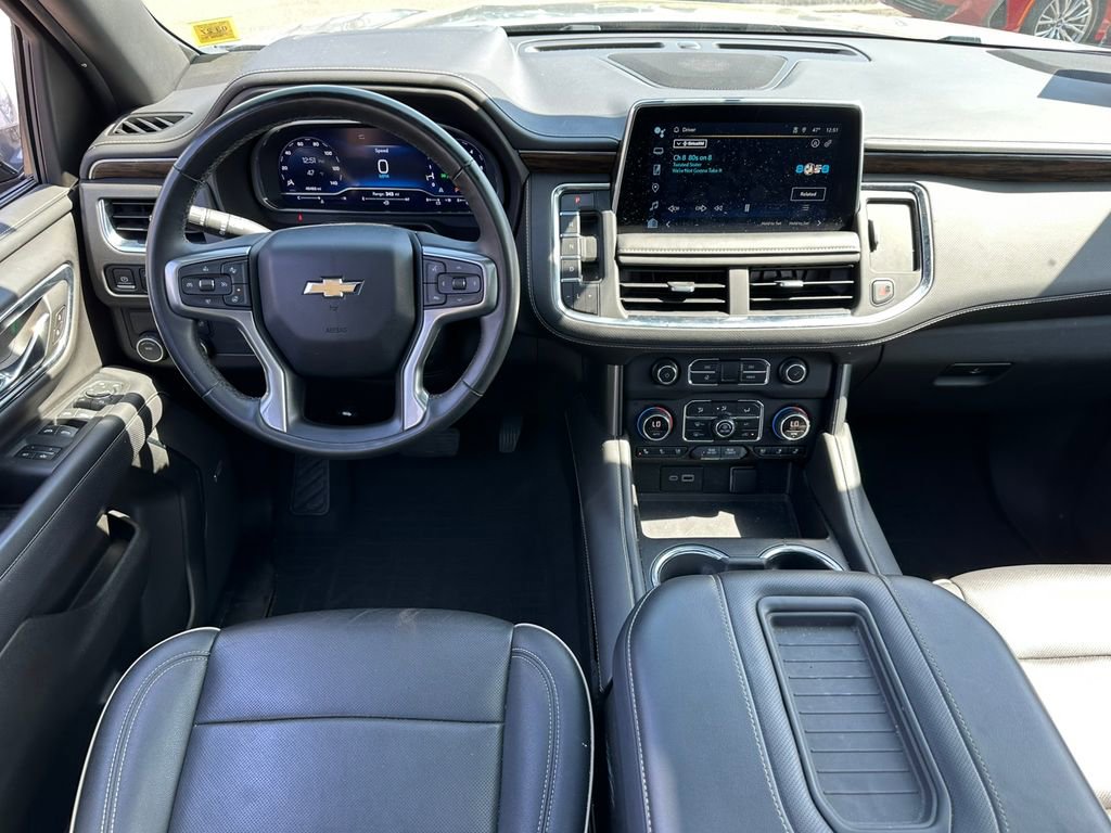Used 2023 Chevrolet Tahoe Premier w/ Premium Package 2 RWD image 15