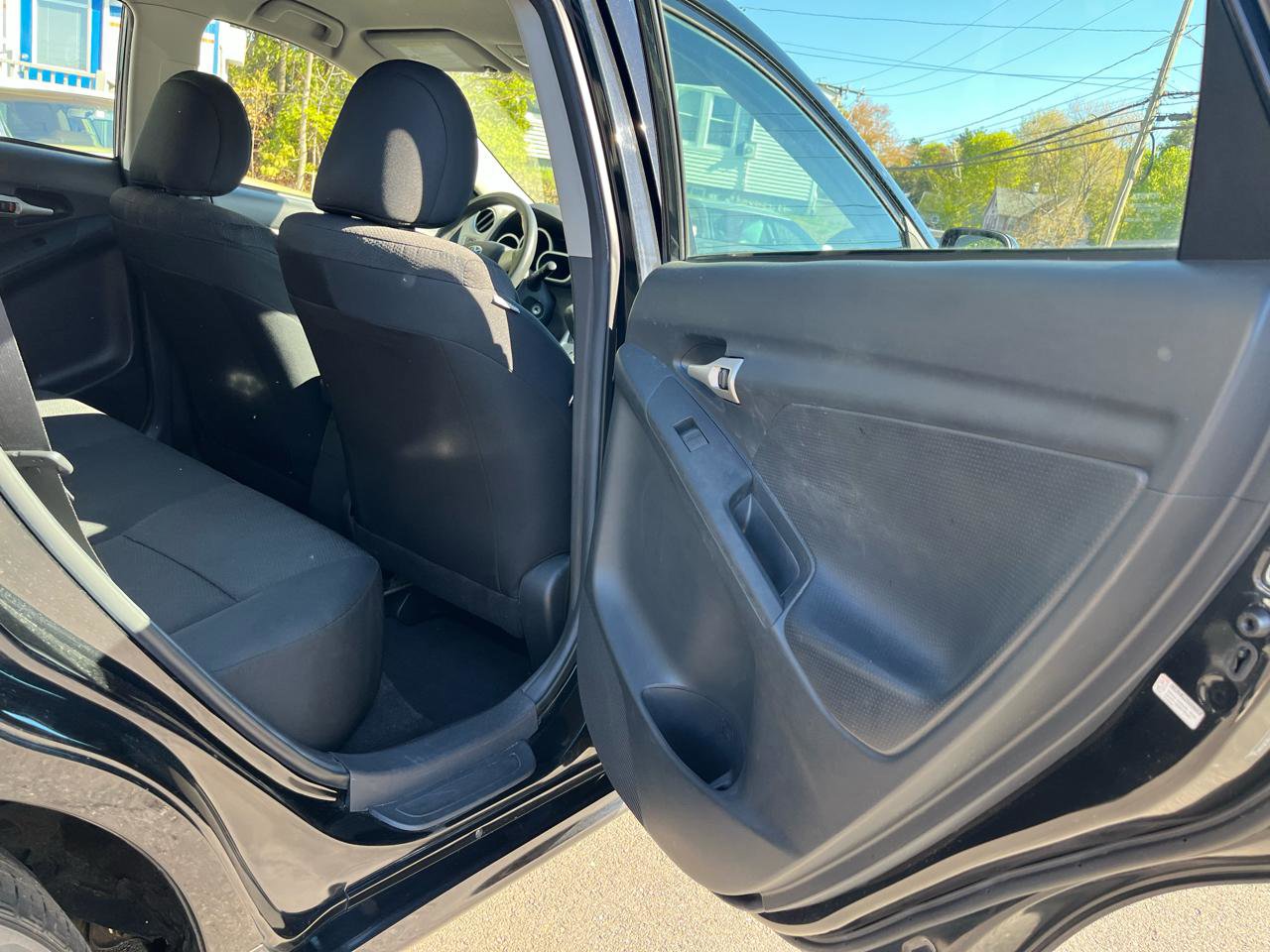 Used 2013 Toyota Matrix L FWD image 21