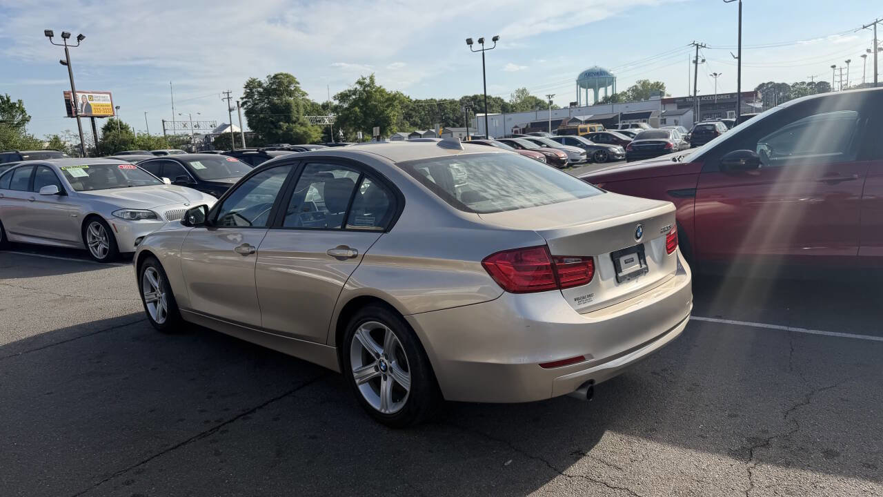 Used 2014 BMW 320i Sedan RWD image 5