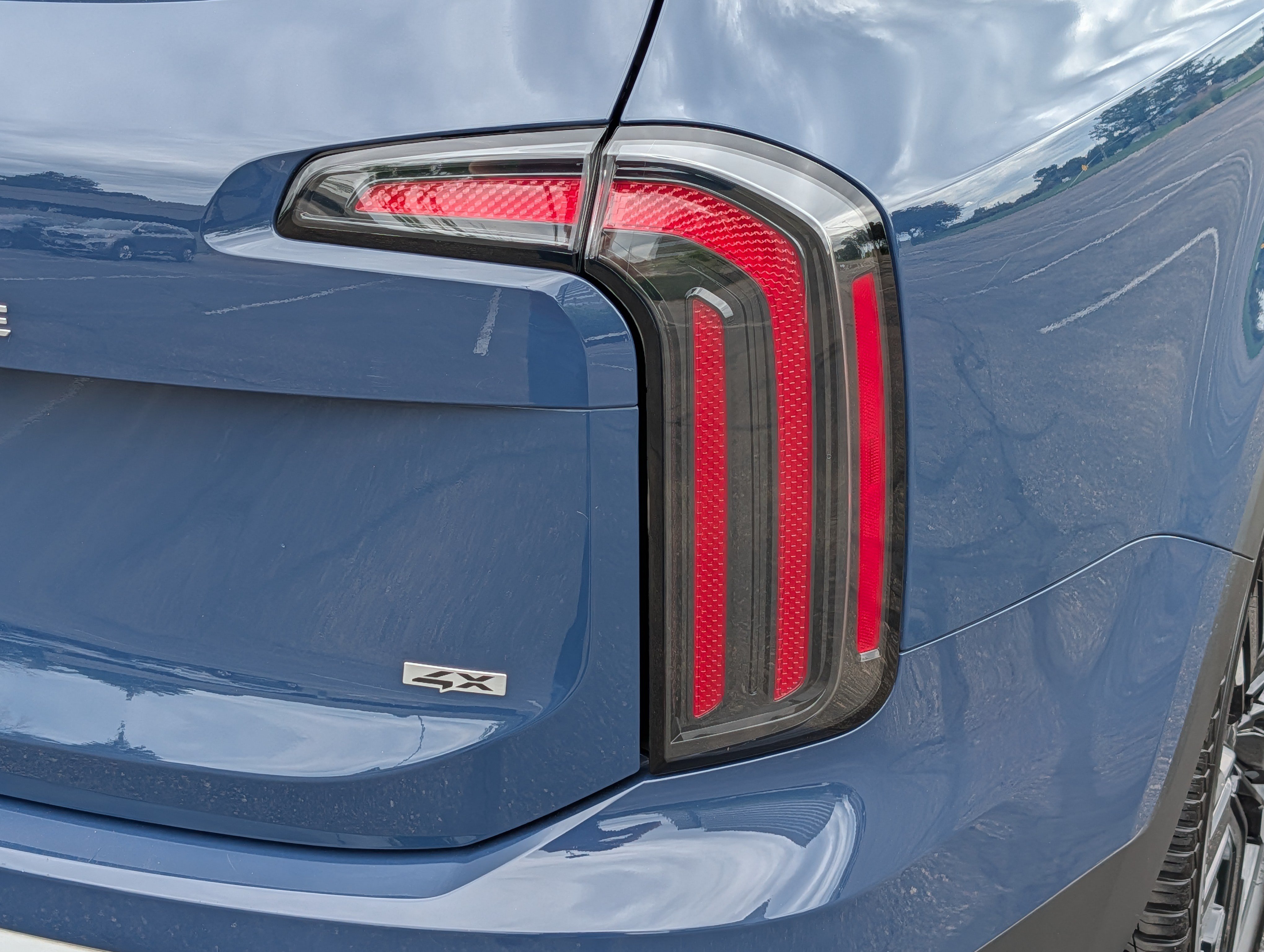 Certified 2024 Kia Telluride SX Prestige AWD/4WD image 17