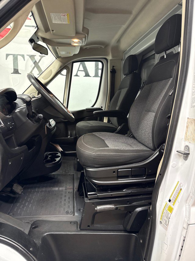 Used 2019 RAM ProMaster 3500 w/ Premium Appearance Group FWD image 21