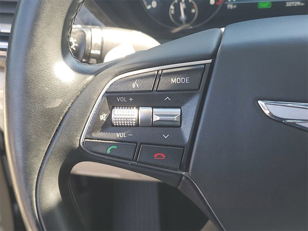 Used 2019 Genesis G90 3.3T Premium image 23