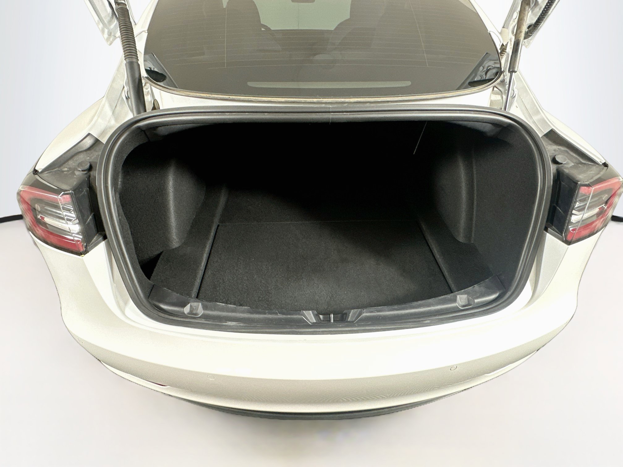 Used 2021 Tesla Model 3 Performance AWD/4WD image 26