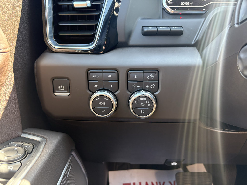 Used 2025 GMC Sierra 1500 Denali w/ Denali Reserve Package AWD/4WD image 20
