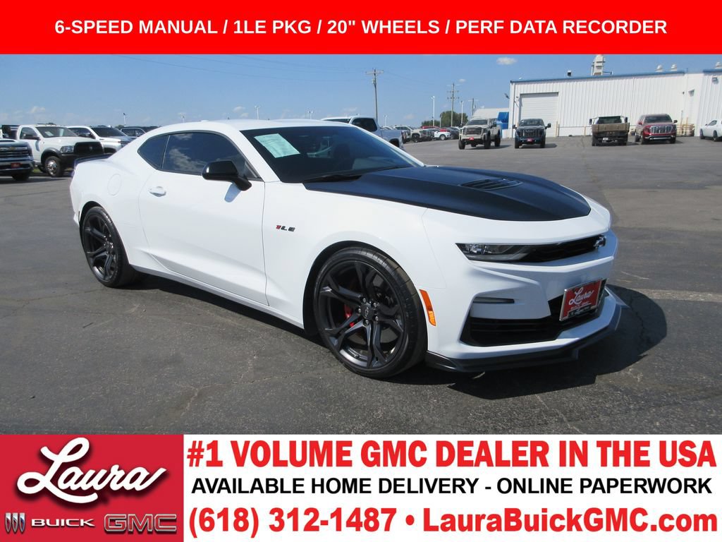 Used 2020 Chevrolet Camaro SS RWD image 1