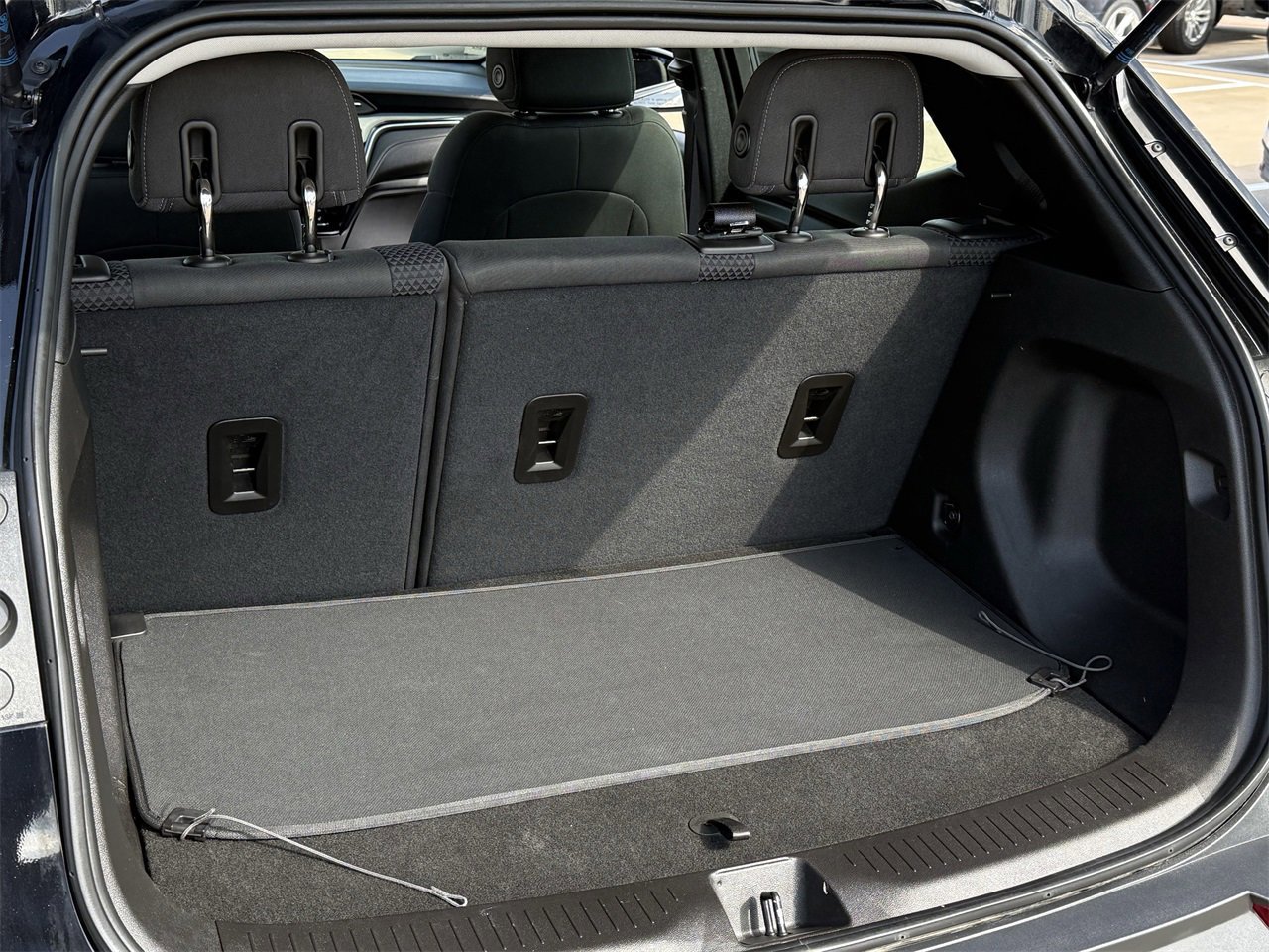 Certified 2023 Chevrolet Bolt EUV LT w/ Comfort Package image 25