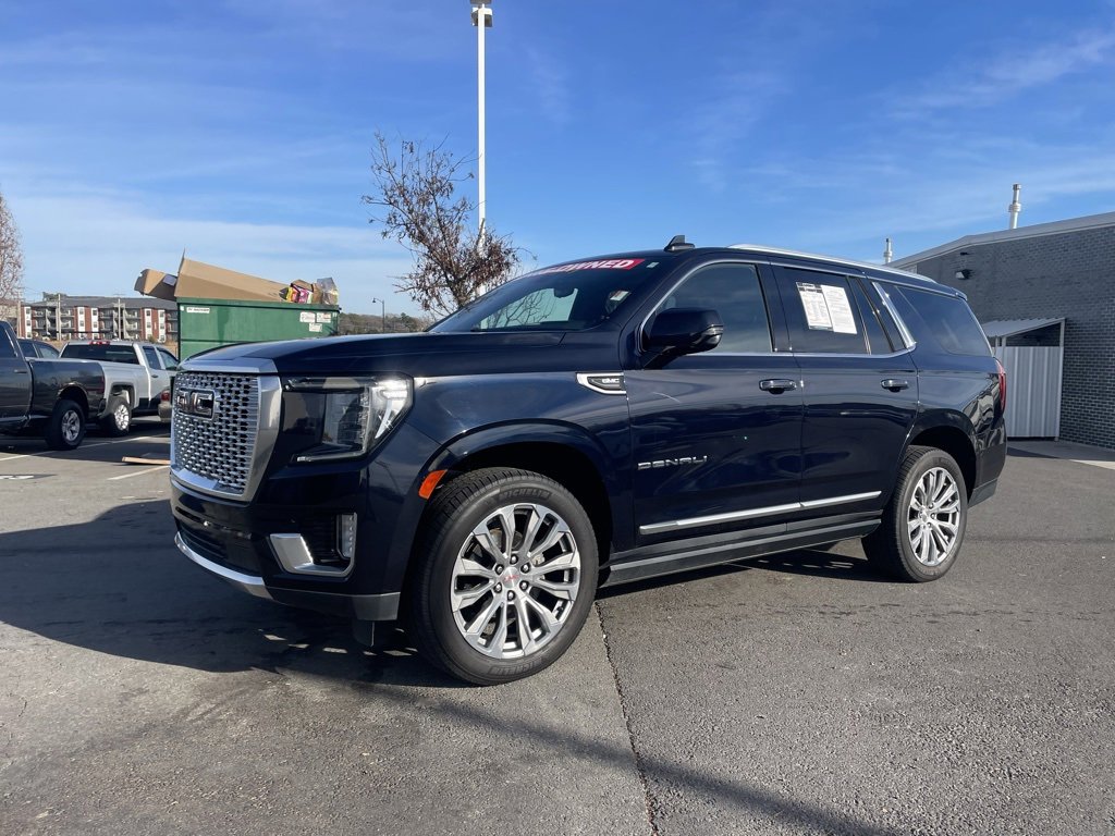 Used 2021 GMC Yukon Denali w/ Denali Ultimate Package image 3
