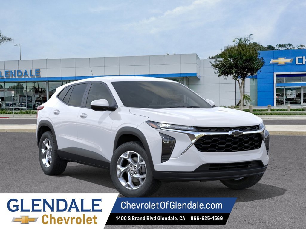 New 2026 Chevrolet Trax LS w/ LS Convenience Package FWD image 7