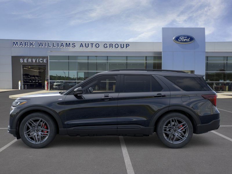 New 2026 Ford Explorer ST-Line image 3