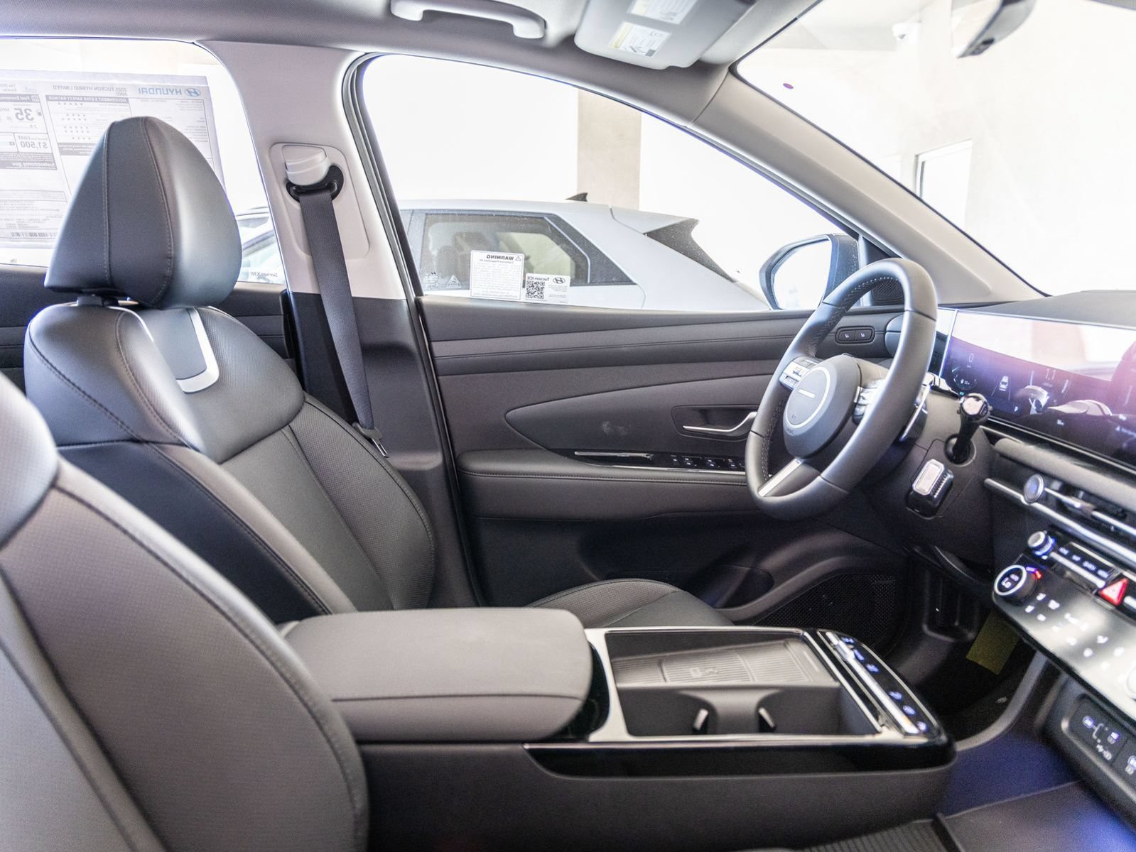 New 2025 Hyundai Tucson Limited AWD/4WD image 35