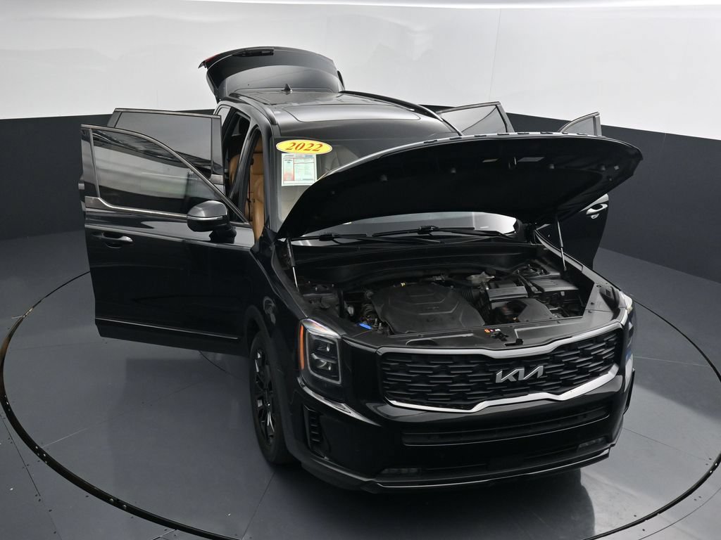 Used 2022 Kia Telluride SX w/ Nightfall Edition Package AWD/4WD image 38