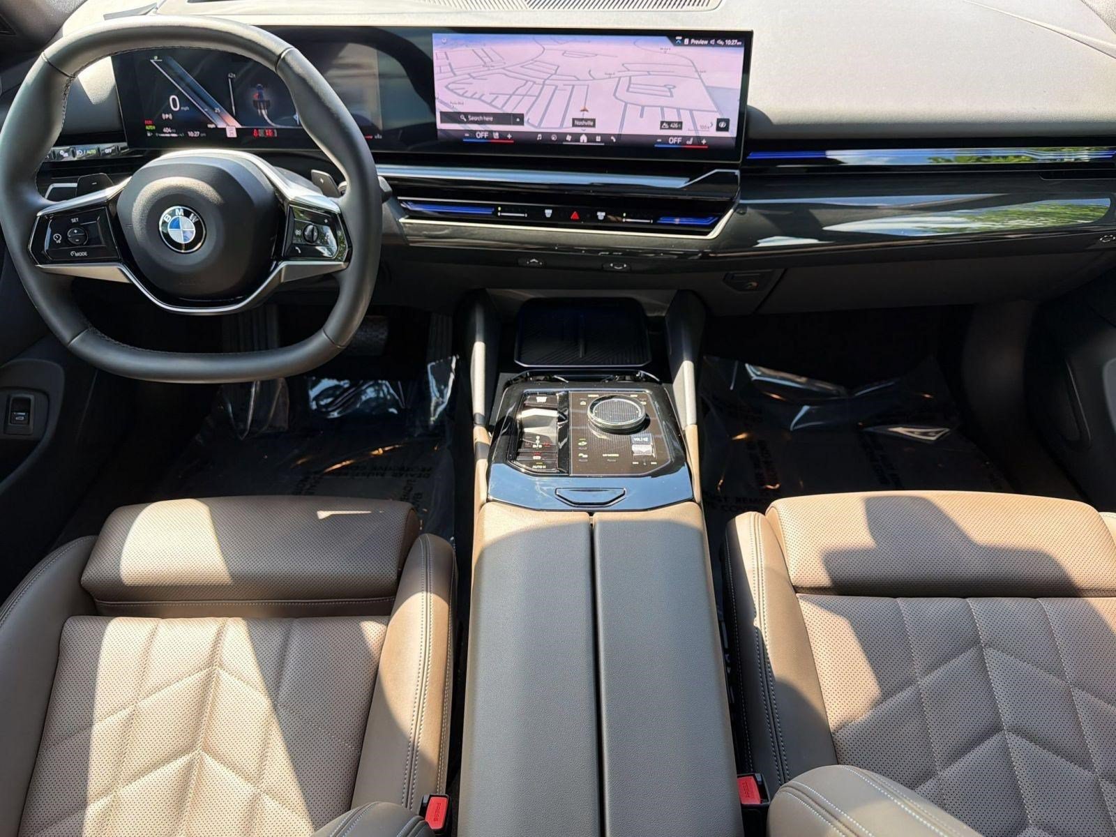 Used 2024 BMW 530i w/ Premium Package RWD image 15