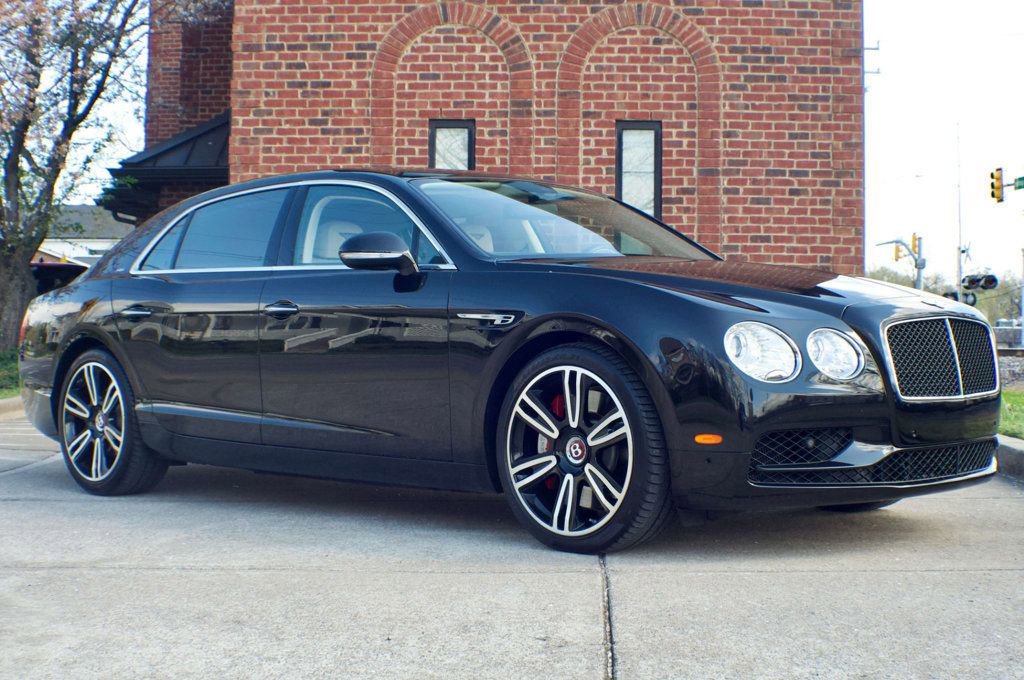 Used 2018 Bentley Flying Spur S V8 AWD/4WD image 3