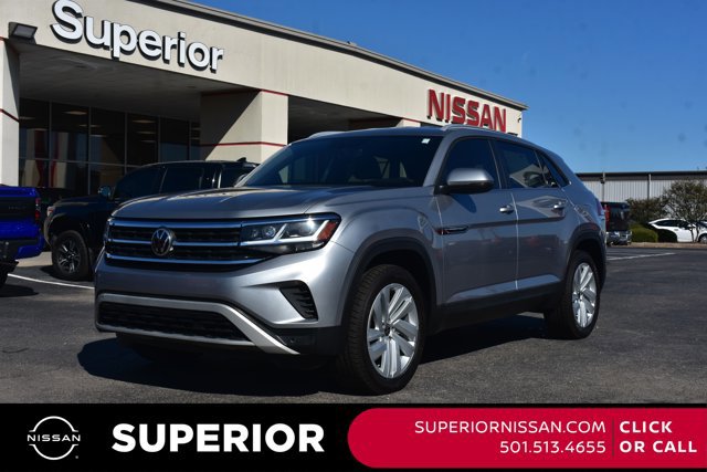 Used 2022 Volkswagen Atlas Cross Sport SE image 1