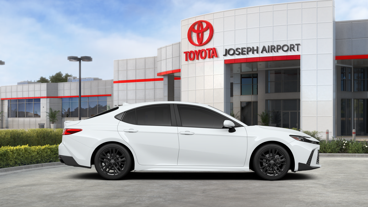 New 2026 Toyota Camry SE FWD image 28