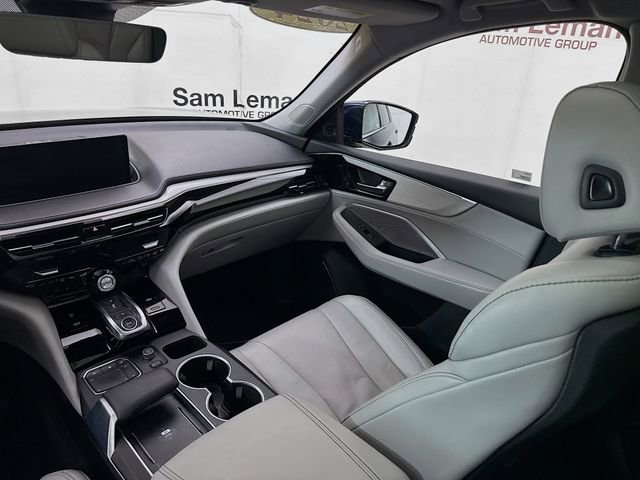 Used 2024 Acura MDX SH-AWD w/ Technology Package image 25